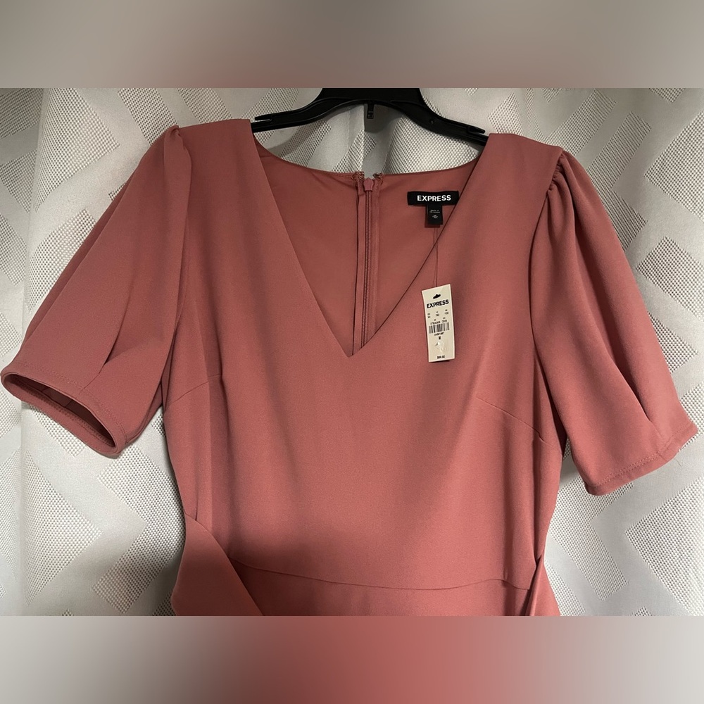 NWT: Express Mauve Cocktail Dress - Picture 2 of 4